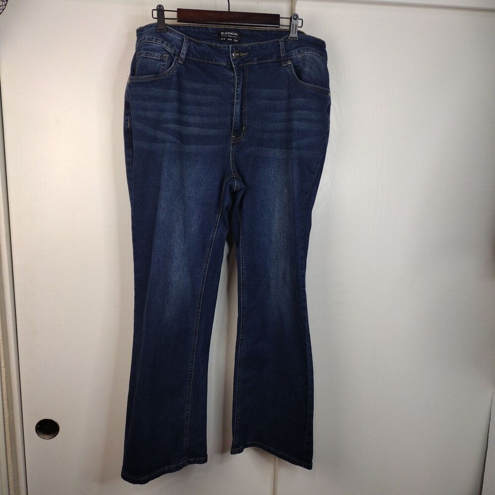 BloomChic Jeans Womens 18 Blue Medium Wash High Rise Wide Leg Relaxed Denim